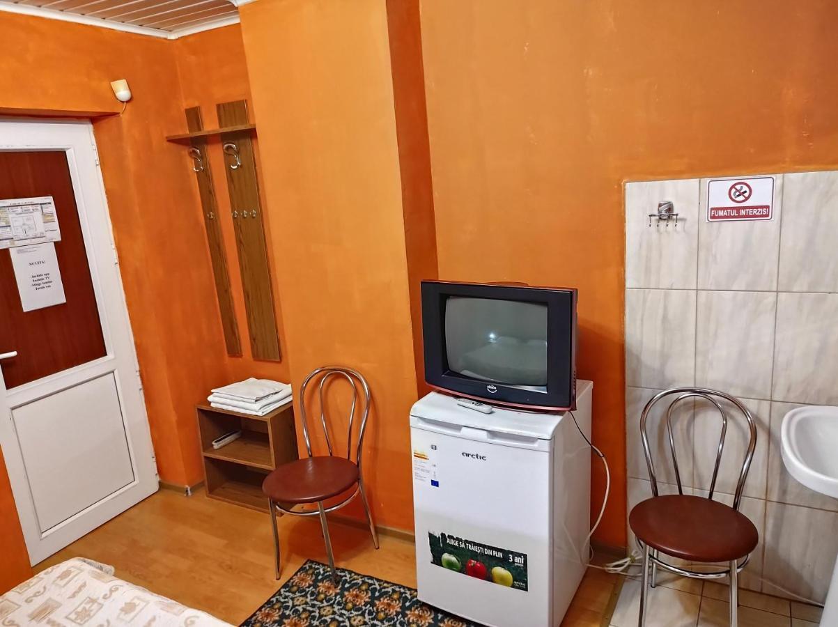 باكاو Pensiunea Casa Didina المظهر الخارجي الصورة